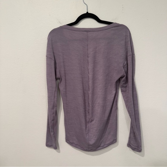 Lululemon Meant To Move Long Sleeve Shirt in Heathered Dusty Dawn 4 - Picture 5 of 6